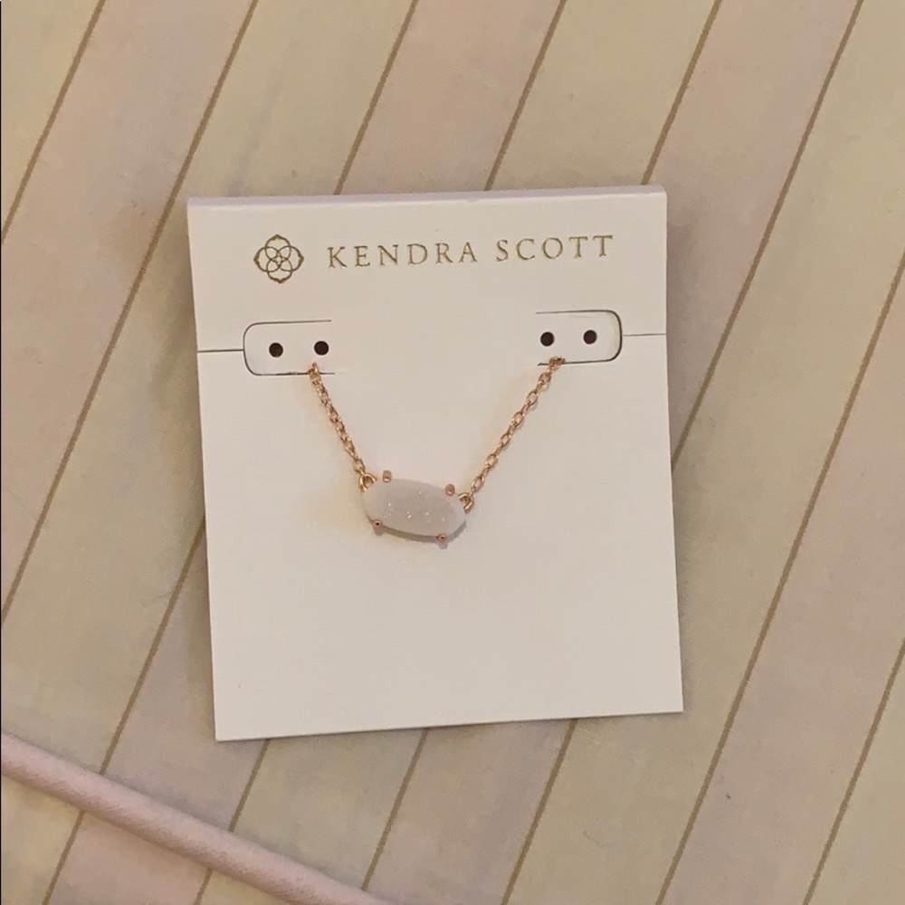 Kendra Scott Ever necklace